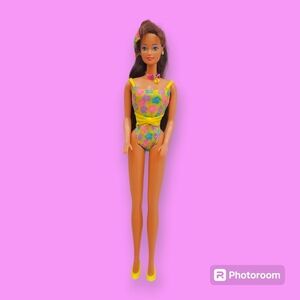 Vintage 1992 Barbie Glitter Beach Teresa Doll